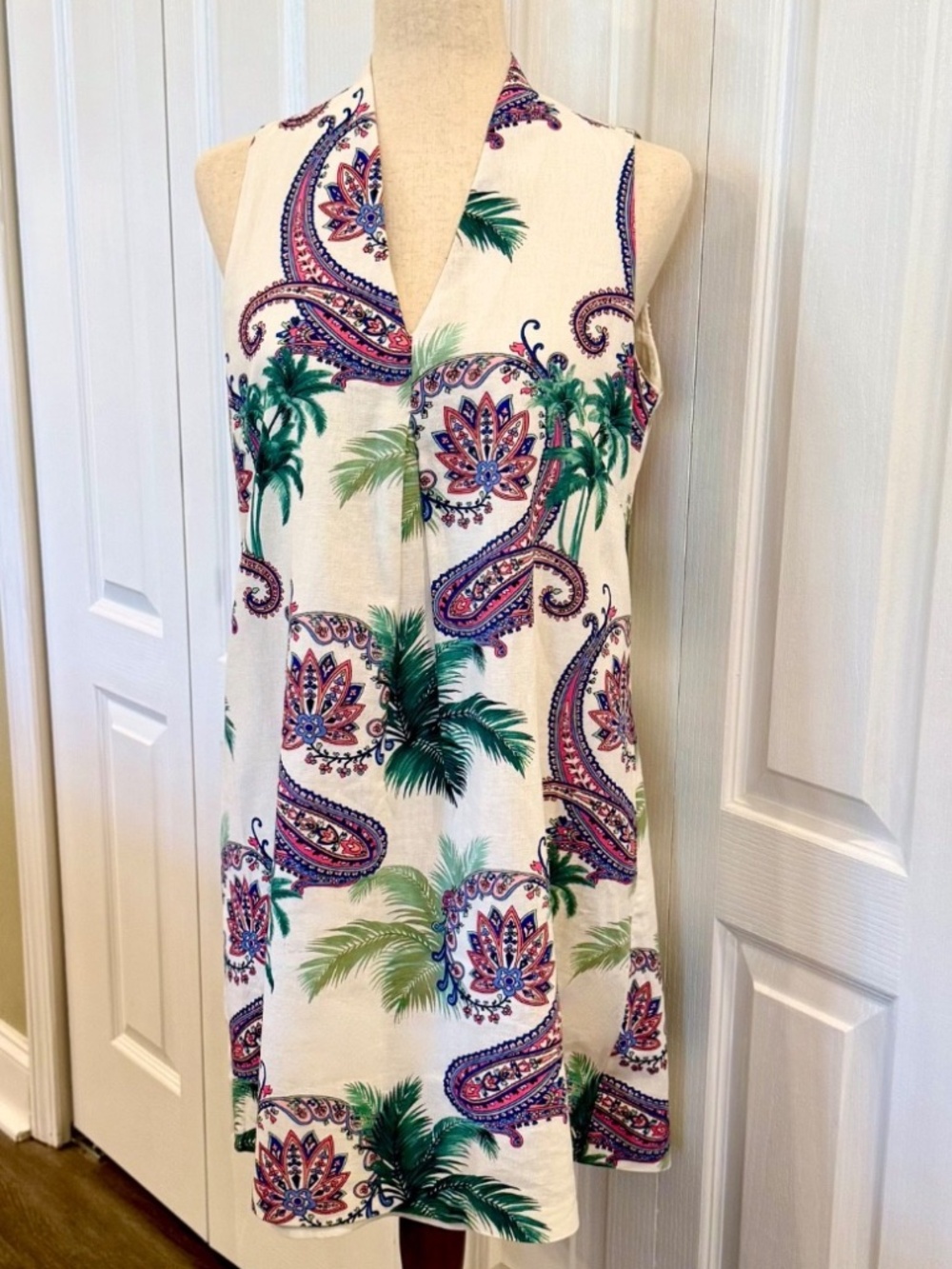 Tommy Bahama Size S/P Tropical Linen Blend Knee Length Dress, Sleeveless V-Neck